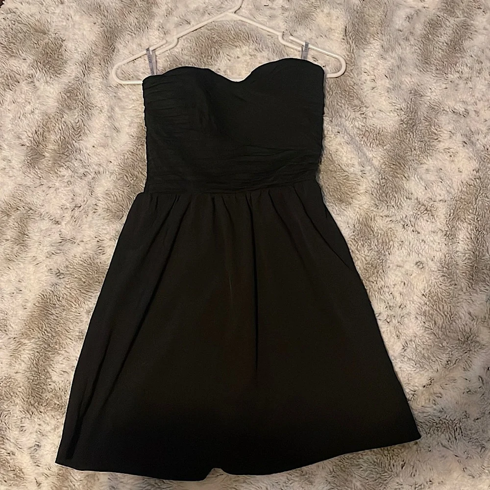 ⭐️Guess Basic Black Strapless - Picture 1 of 2